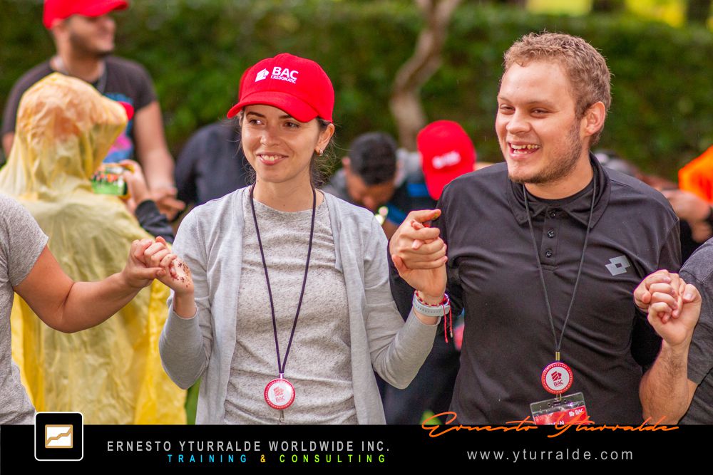 Talleres de Liderazgo & Team Building - Talleres de Trabajo en Equipo